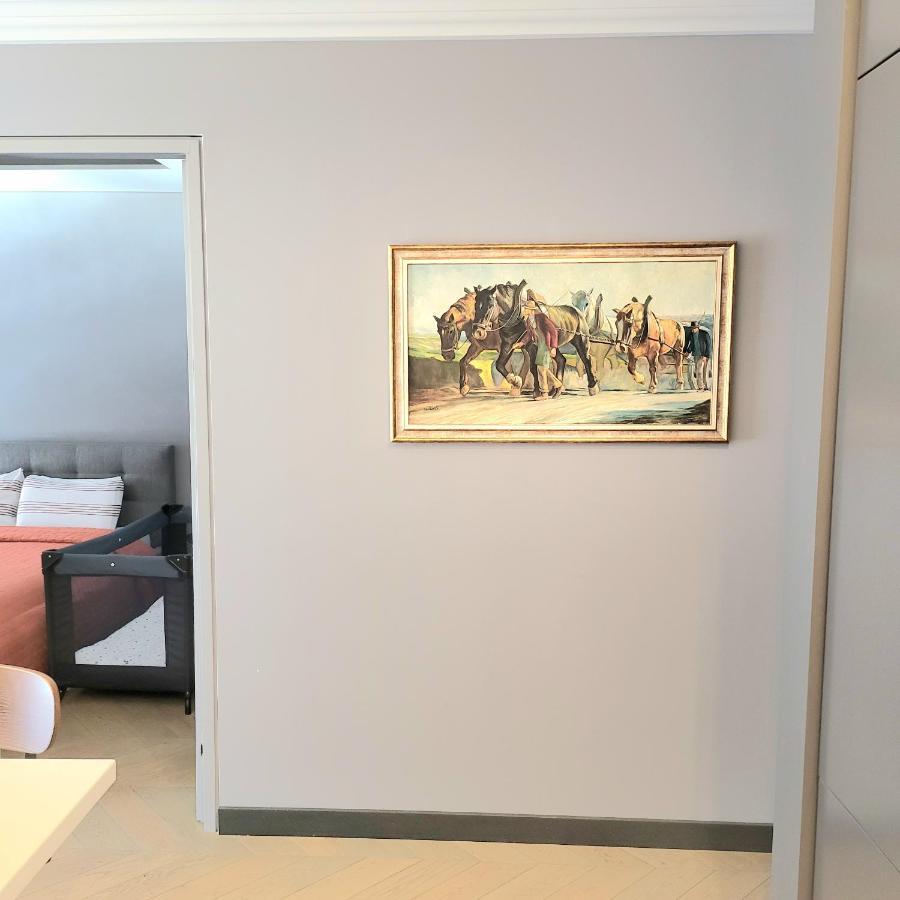 Happy Inn Presidential, Self Check-In, Parking In The Underground Garage Vilnius Exterior photo