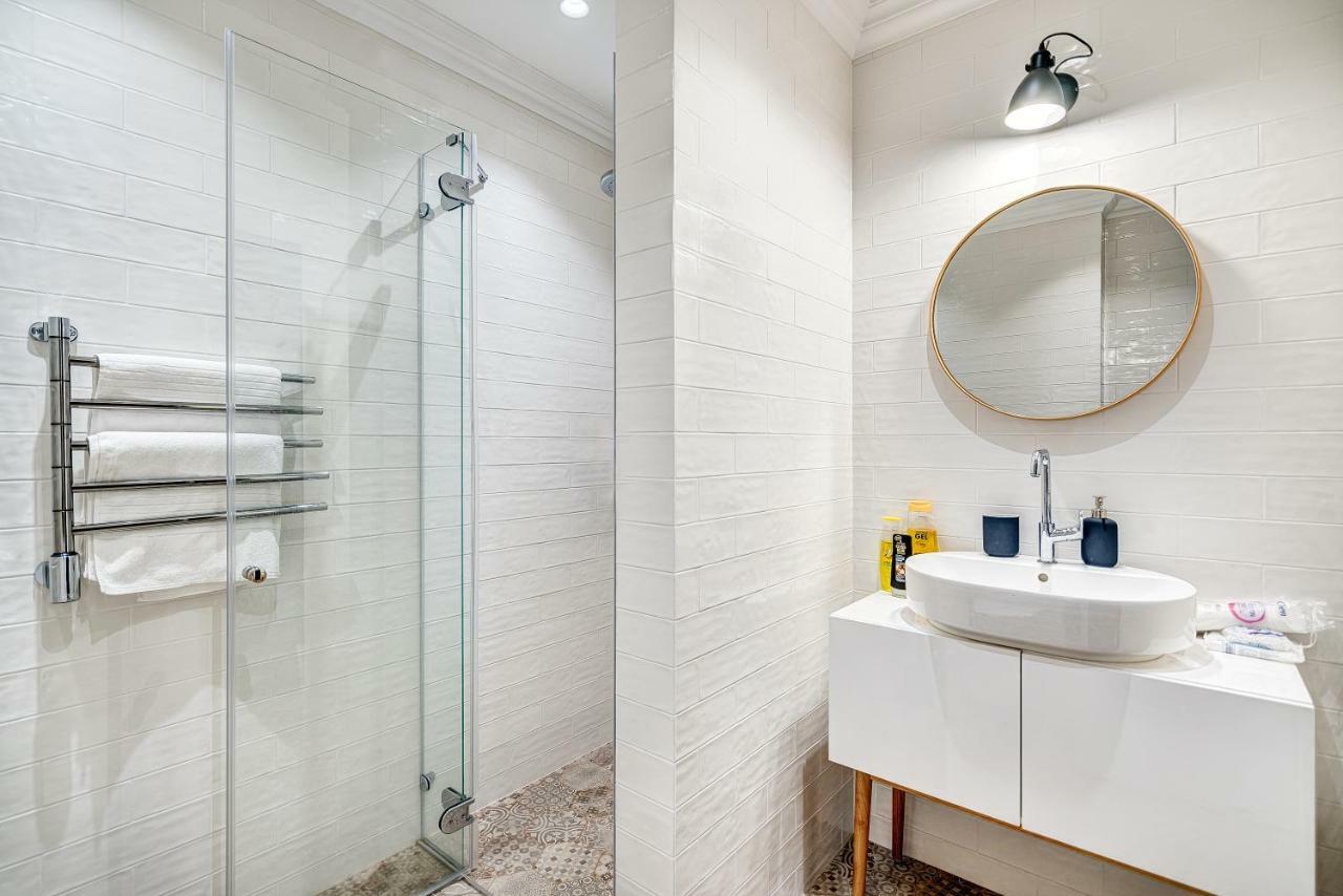 Happy Inn Presidential, Self Check-In, Parking In The Underground Garage Vilnius Exterior photo